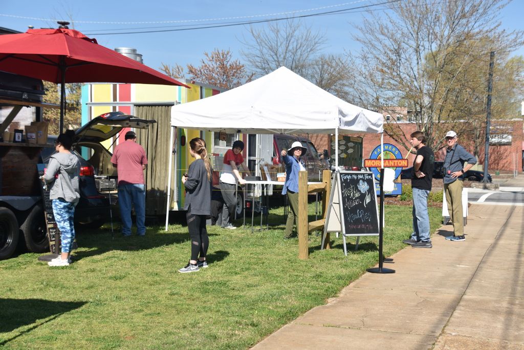 3-28-20 farmers mkt and flowers 133 (1024x683).jpg